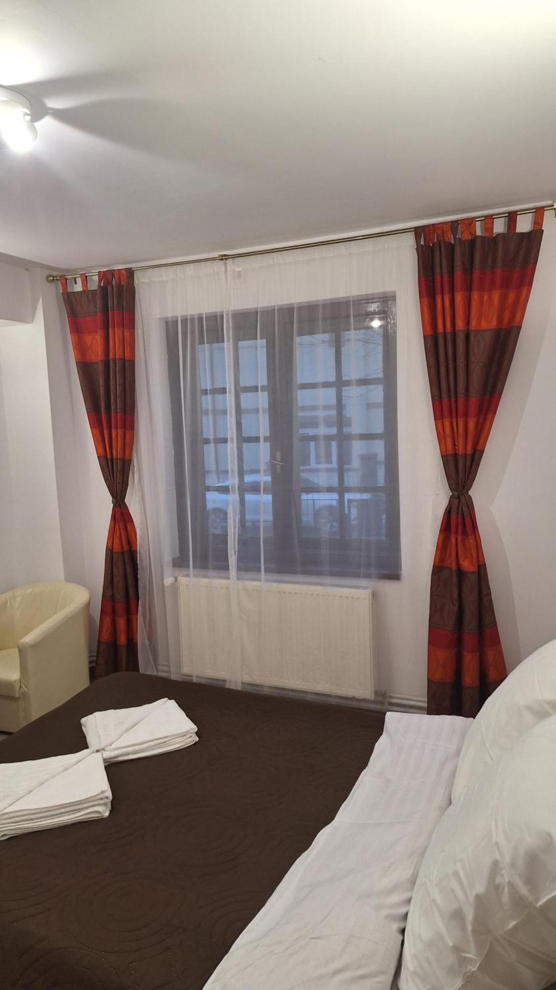 Hotel Casa Antonia Azuga Esterno foto
